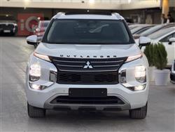 ميتسوبيشي اوتلاندر